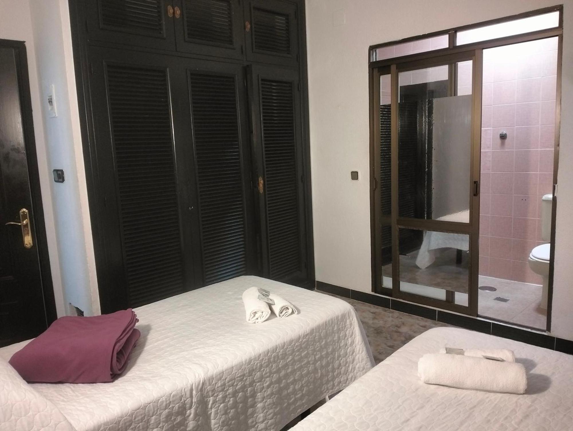 Hostal New York City Sonseca ภายนอก รูปภาพ